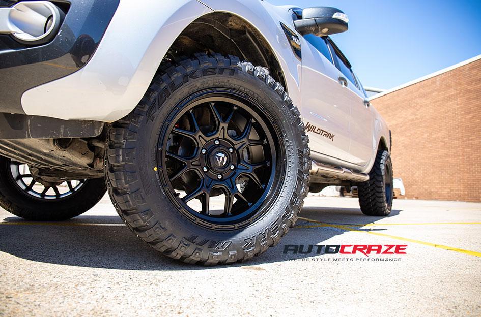 FORD-RANGER-TECH-MATTE-BLACK